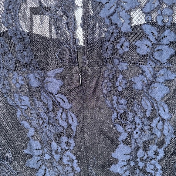 Romeo & Juliet Couture Black and Blue Lace Midi Dress - Picture 6 of 6